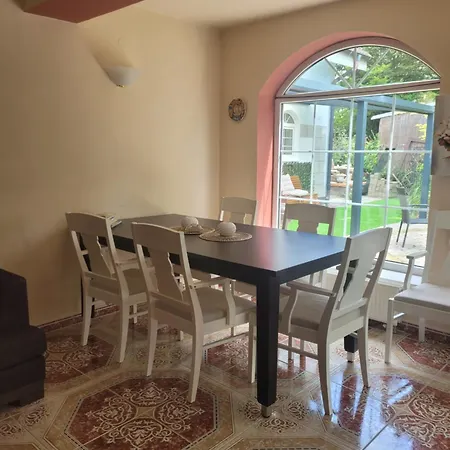 Homestay Kucharovice Homestay Kucharovice